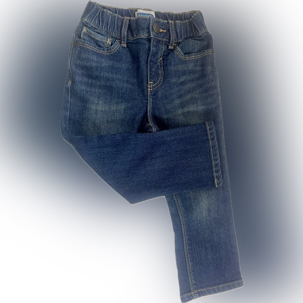 New with tags Old Navy 2T jeans elastic waist